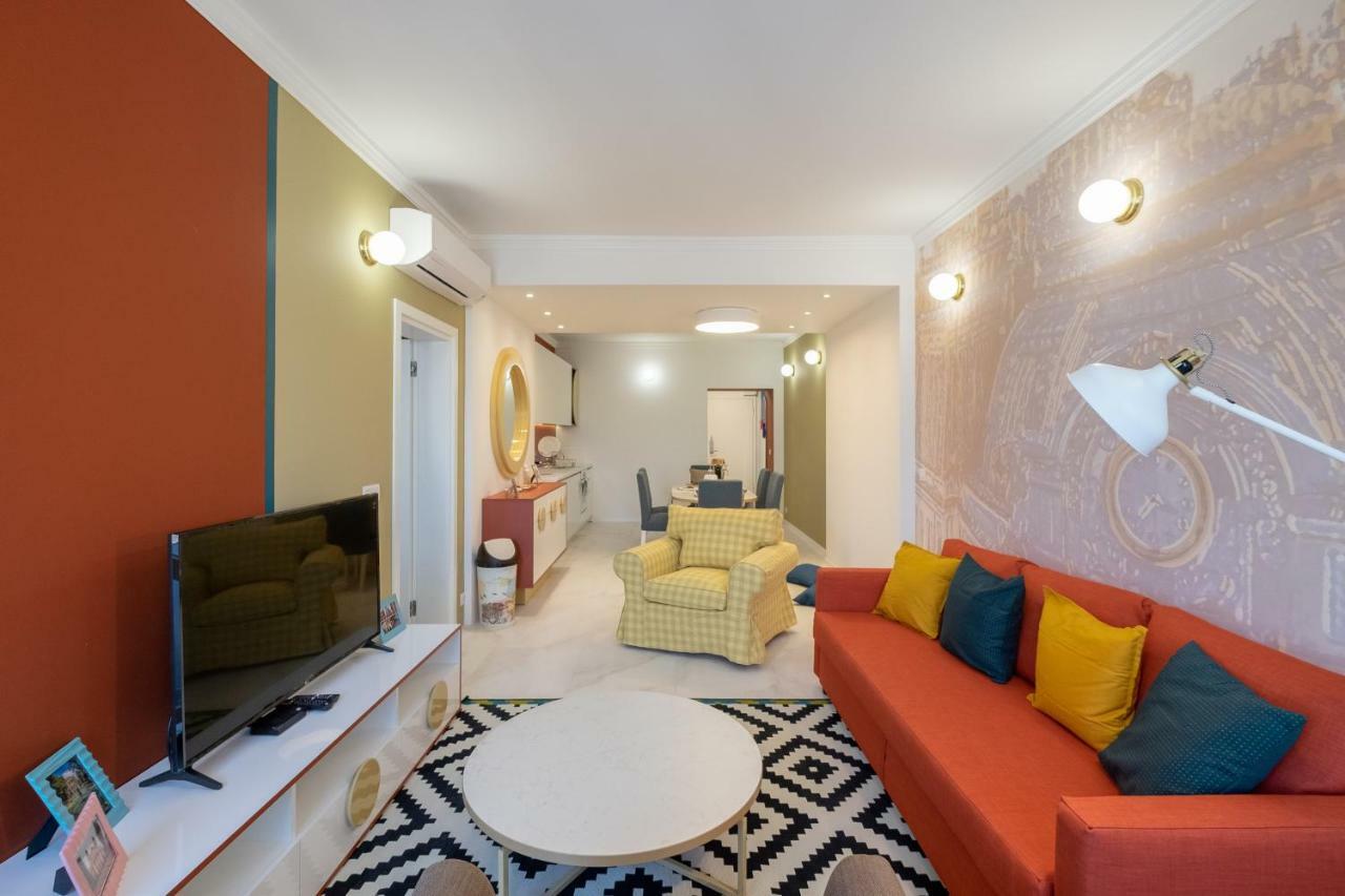 Vitosha Blvd 3-Bedroom, 2-Bathroom Lux Suite Σόφια Εξωτερικό φωτογραφία