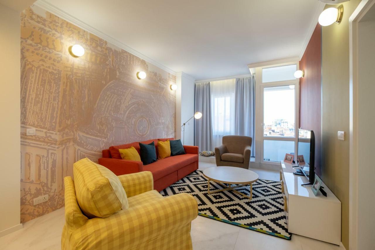 Vitosha Blvd 3-Bedroom, 2-Bathroom Lux Suite Σόφια Εξωτερικό φωτογραφία
