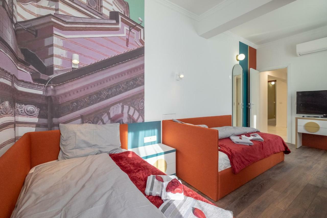 Vitosha Blvd 3-Bedroom, 2-Bathroom Lux Suite Σόφια Εξωτερικό φωτογραφία