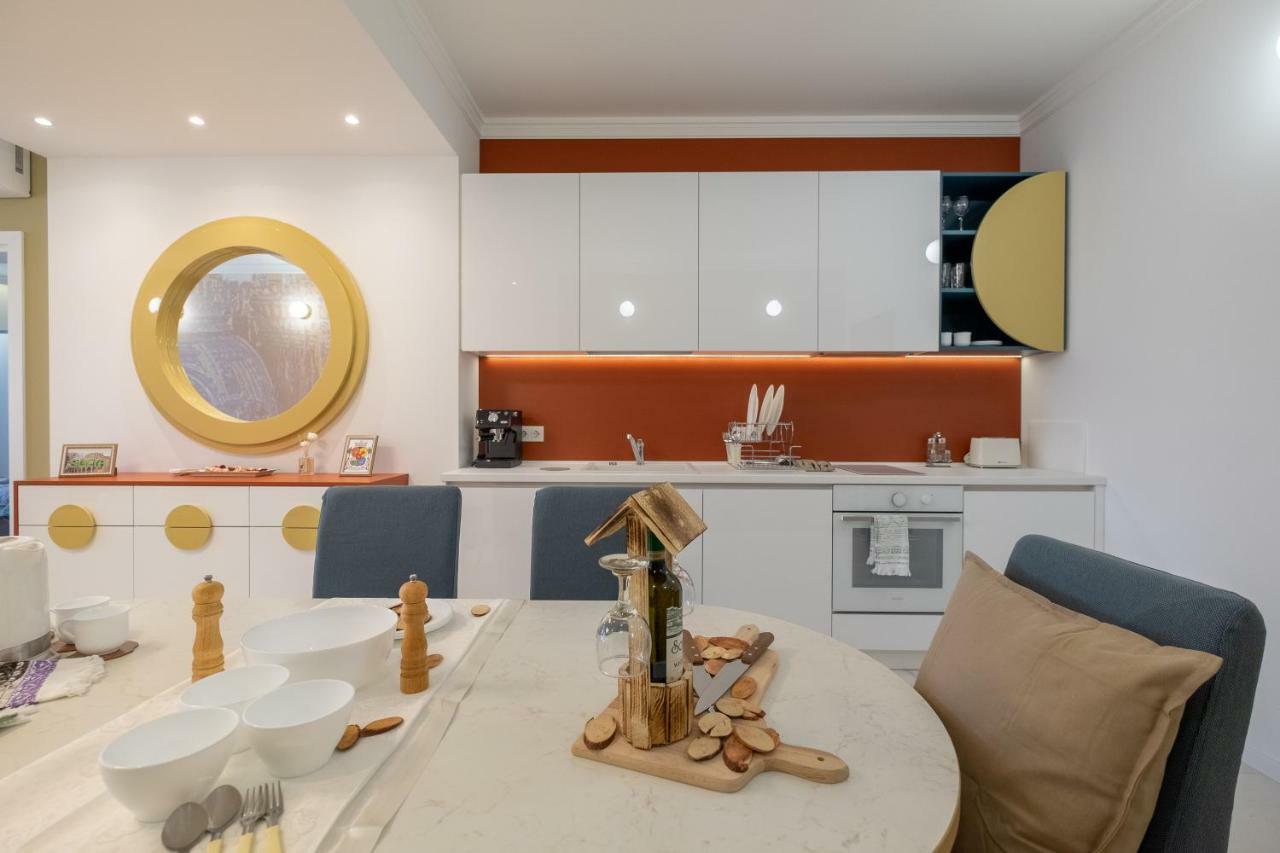 Vitosha Blvd 3-Bedroom, 2-Bathroom Lux Suite Σόφια Εξωτερικό φωτογραφία